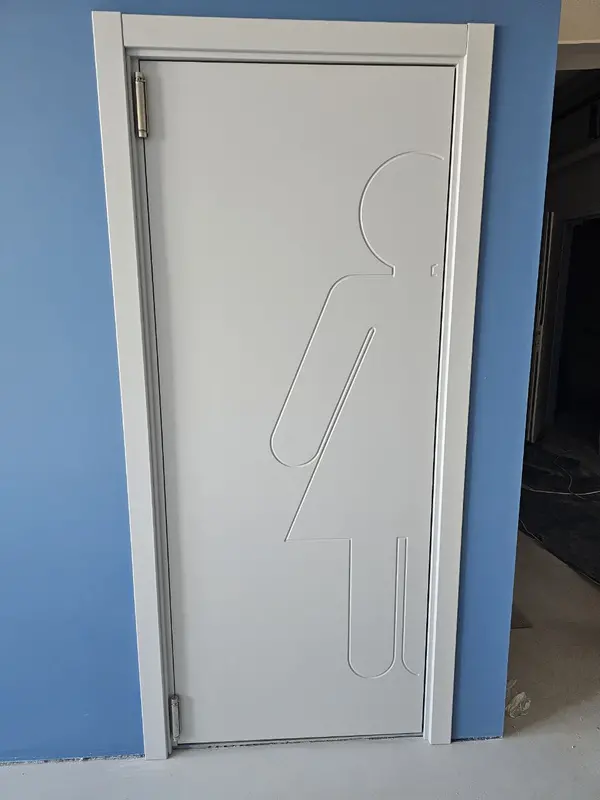 Межкомнатная дверь